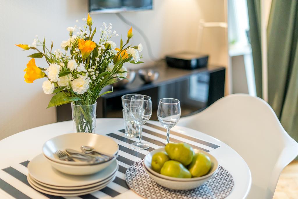 P&O City Center Apartments Varsovie Extérieur photo