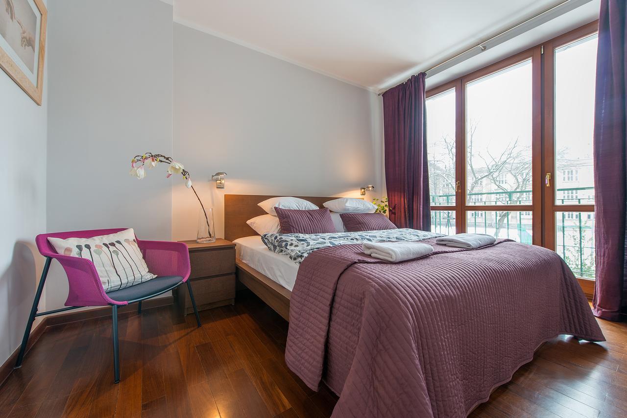 P&O City Center Apartments Varsovie Extérieur photo